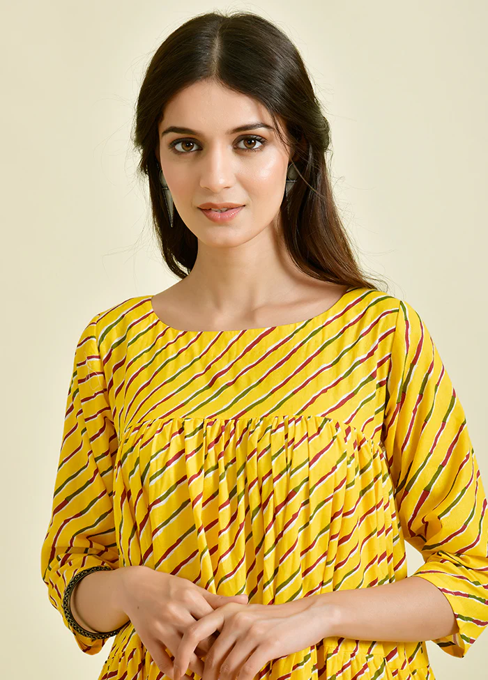 2 Pc Yellow Cotton Kurti Set - Image 3