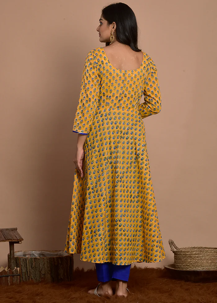 2 Pc Yellow Readymade Cotton Kurti Set - Image 2