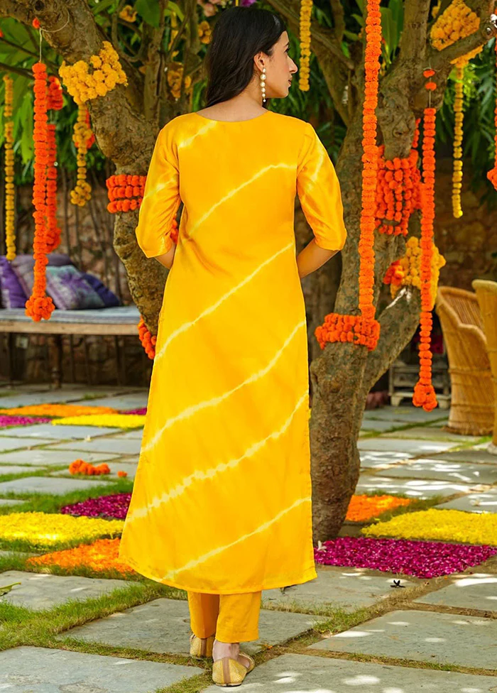 2 Pc Yellow Readymade Silk Kurti Set - Image 2