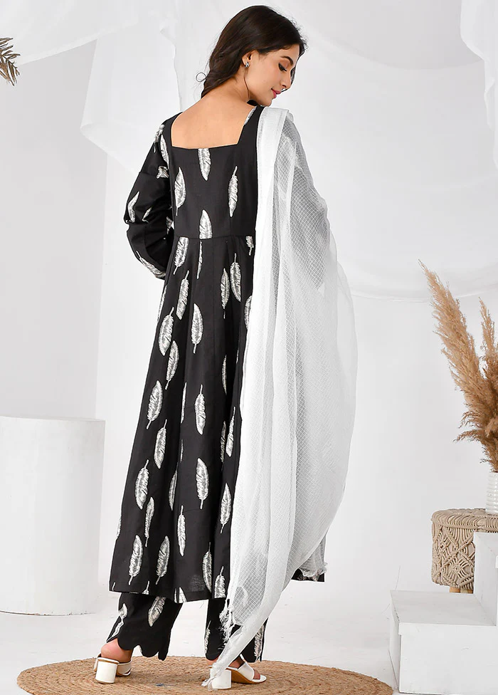 3 Pc Black Cotton Printed Suit Set - Image 2