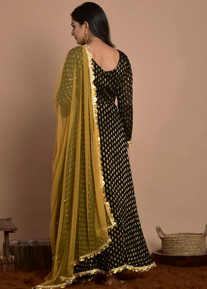 3 Pc Black Georgette Suit Set With Dupatta - Image 2