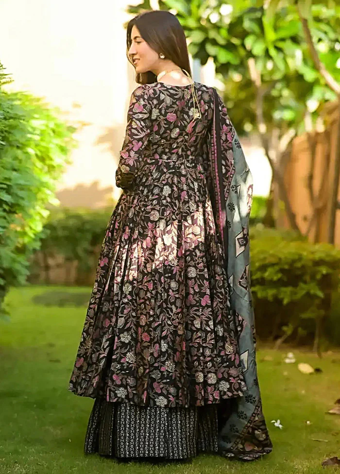 3 Pc Black Readymade Silk Suit Set - Image 2
