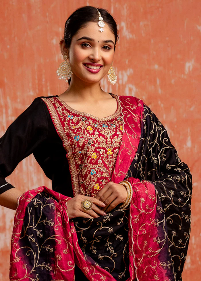 3 Pc Black Readymade Viscose Dupatta Suit Set - Image 2