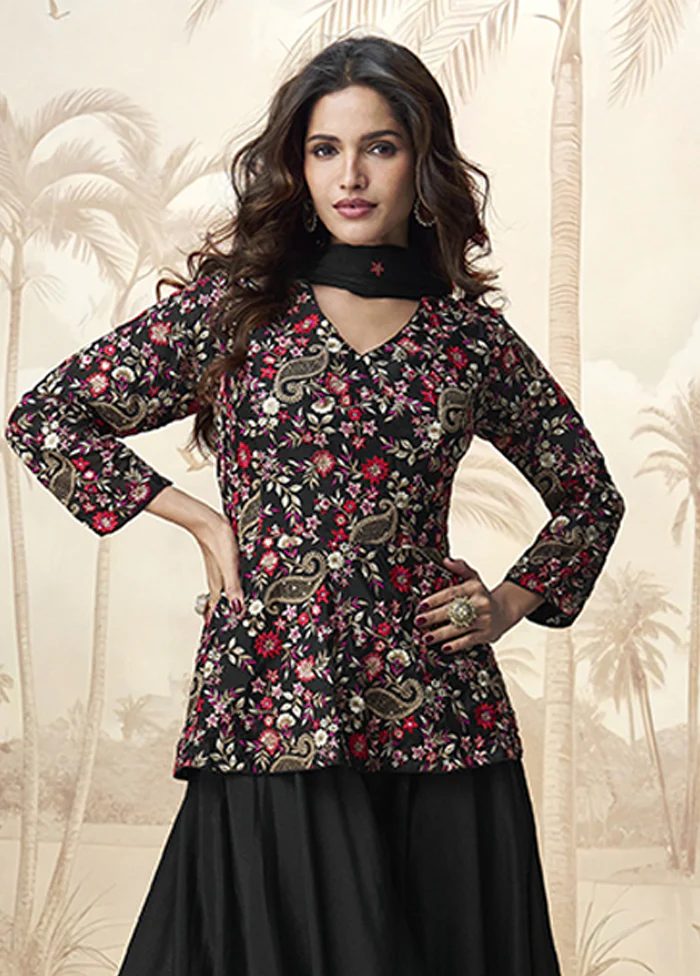 3 Pc Black Silk Palazzo Suit Set - Image 2