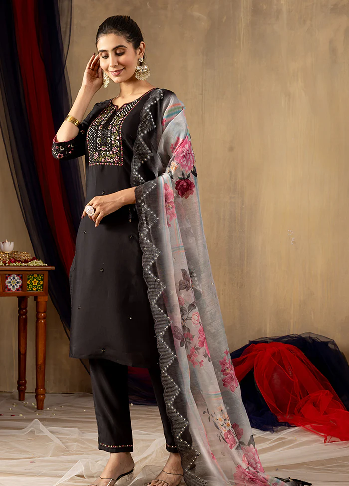3 Pc Black Silk Suit Set - Image 3