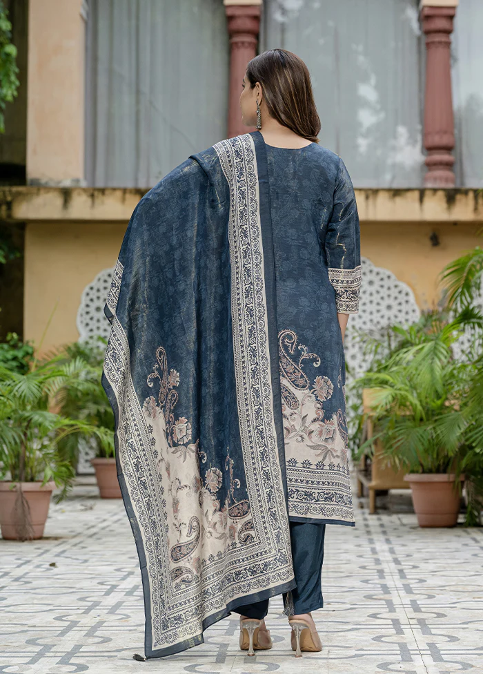 3 Pc Blue Silk Suit Set - Image 3