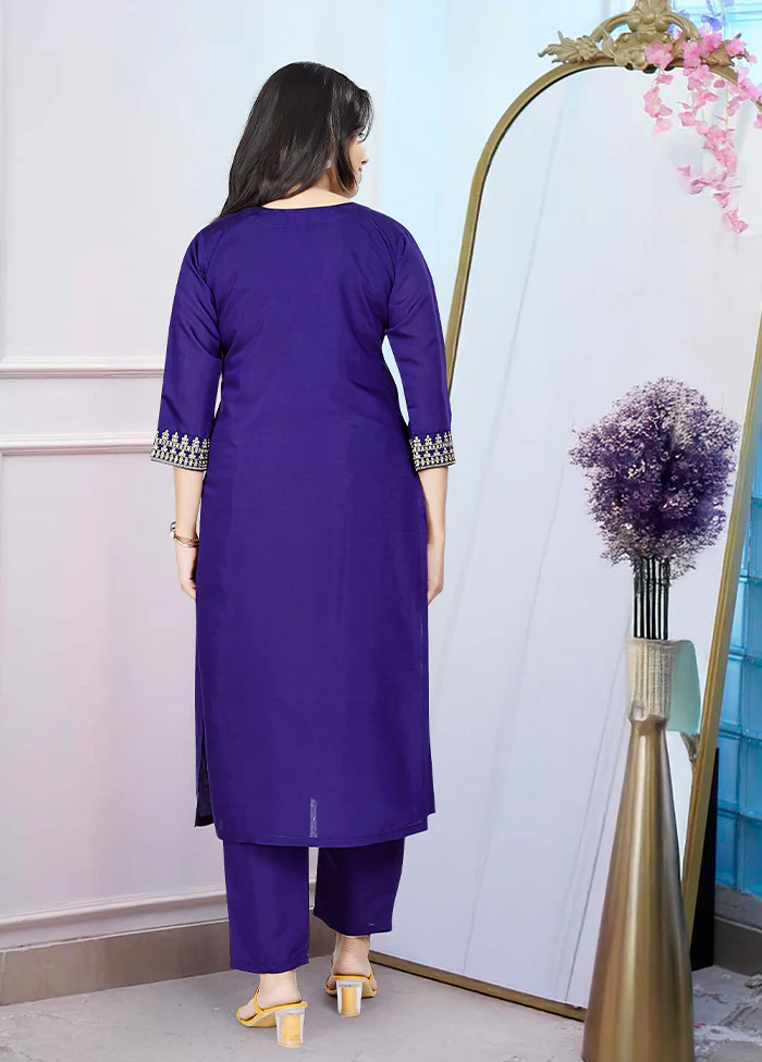 3 Pc Blue Silk Suit Set - Image 3