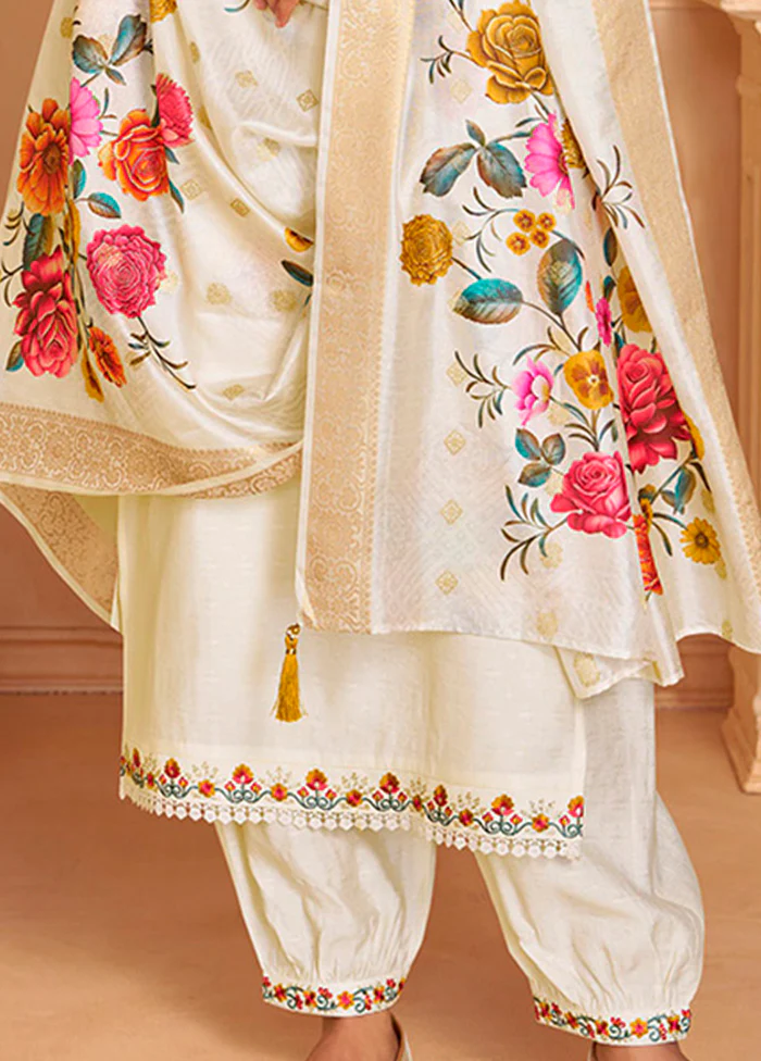 3 Pc Cream Silk Suit Set - Image 3