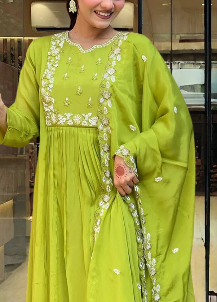 3 Pc Green Readymade Silk Suit Set - Image 3