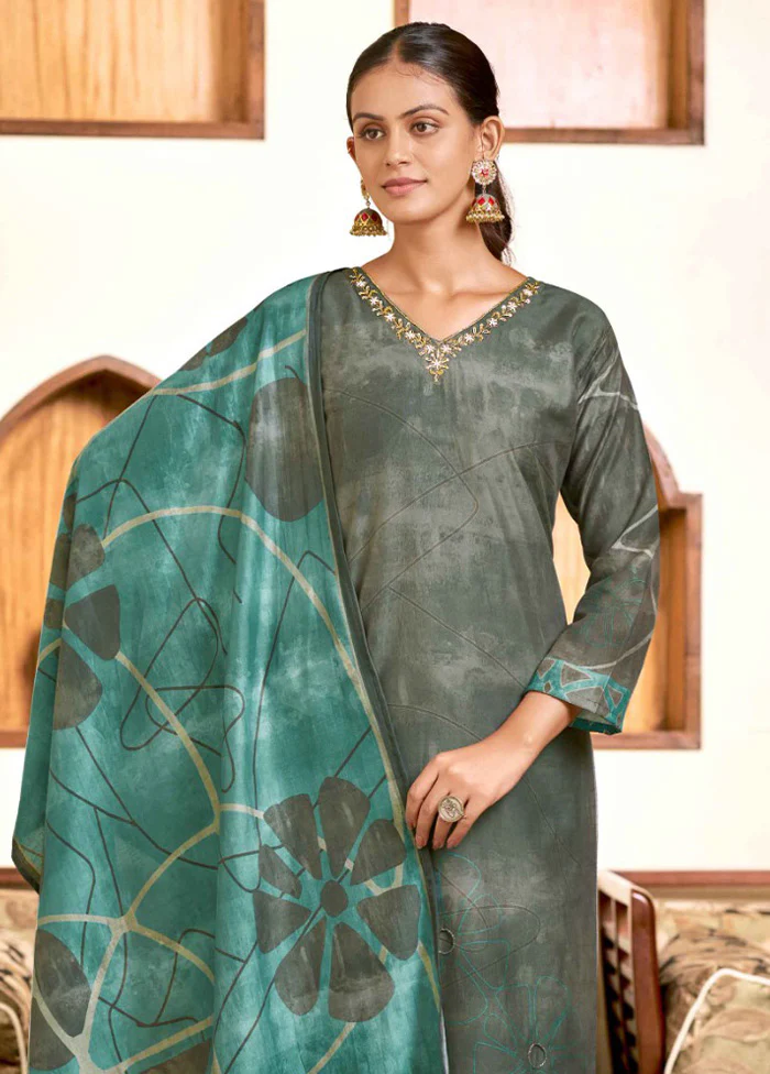 3 Pc Green Readymade Viscose Dupatta Suit Set - Image 2