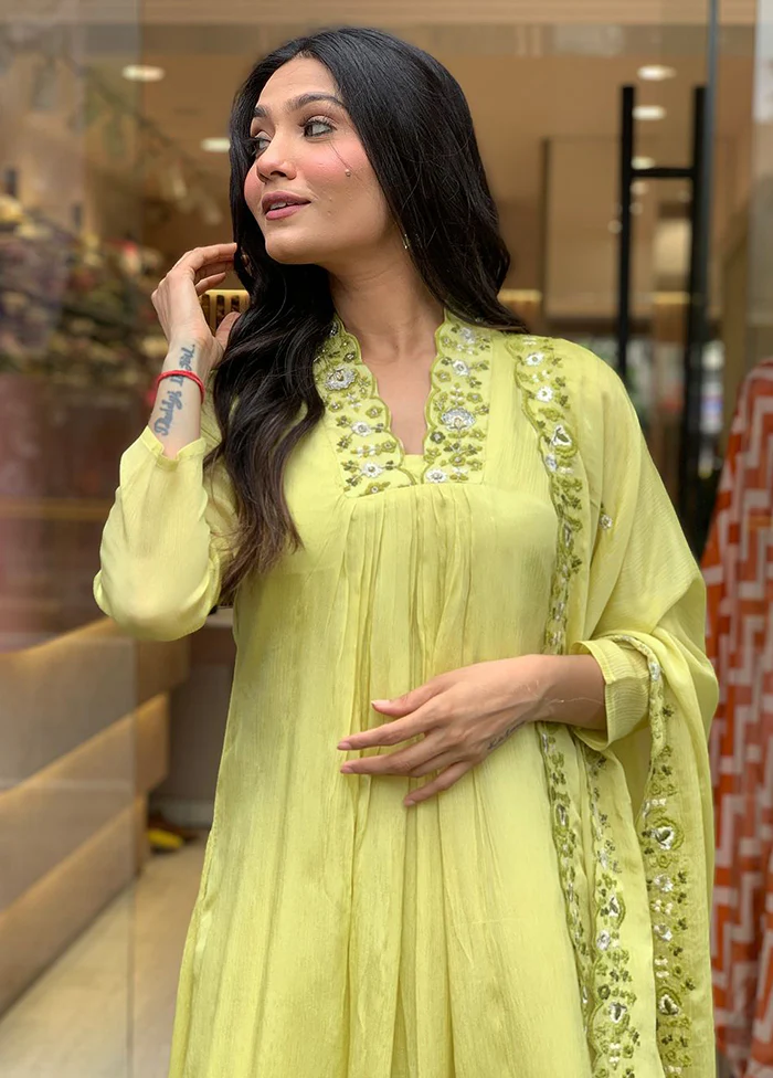 3 Pc Green Readymade Viscose Dupatta Suit Set - Image 2