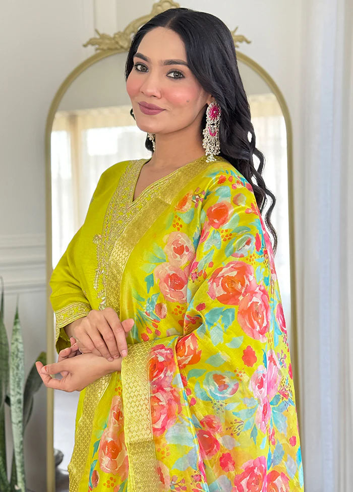 3 Pc Green Readymade Viscose Dupatta Suit Set - Image 2