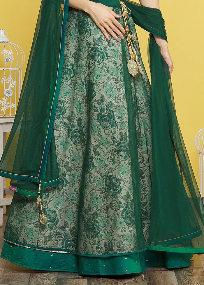 3 Pc Green Silk Semi Stitched Lehenga Set - Image 3