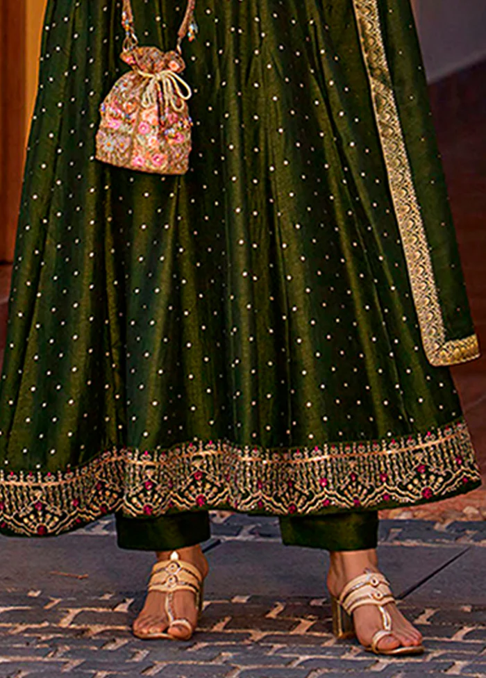 3 Pc Green Silk Suit Set - Image 3