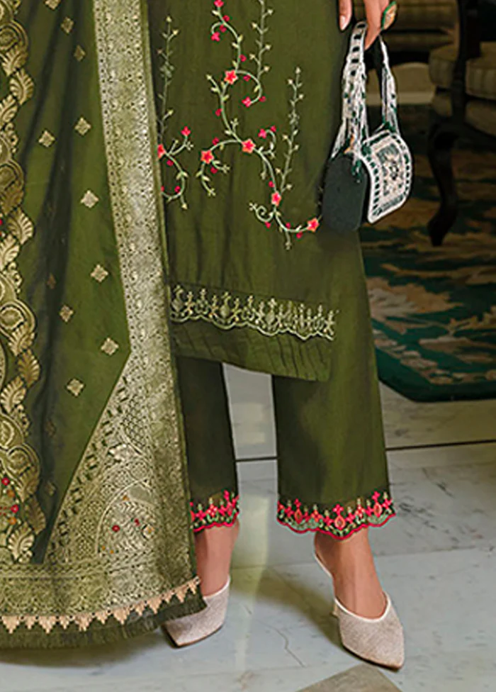 3 Pc Green Silk Suit Set - Image 3