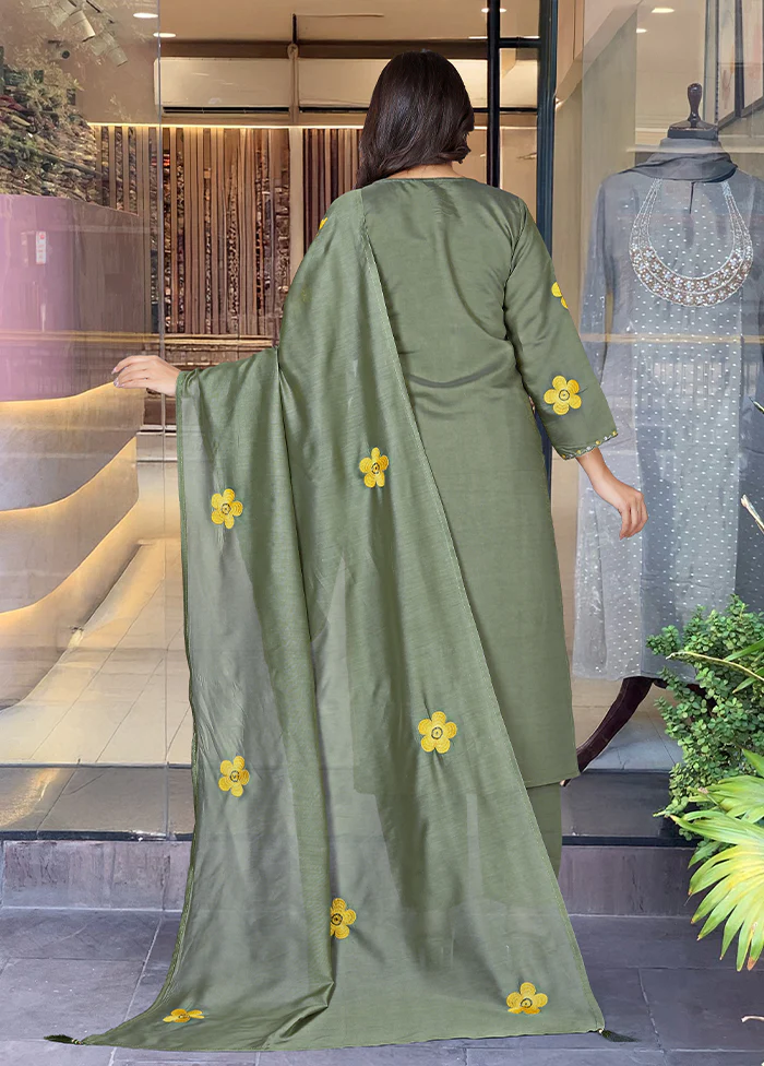 3 Pc Green Silk Suit Set - Image 3