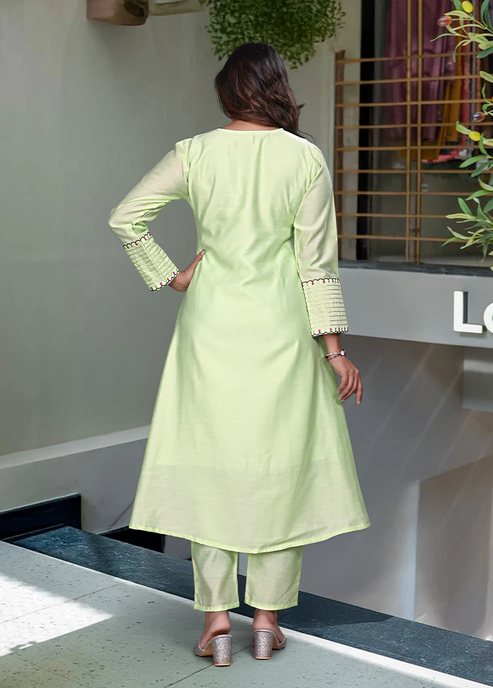 3 Pc Green Silk Suit Set - Image 3