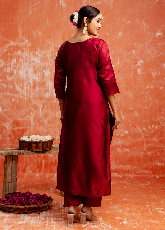 3 Pc Maroon Readymade Cotton Dupatta Suit Set - Image 3