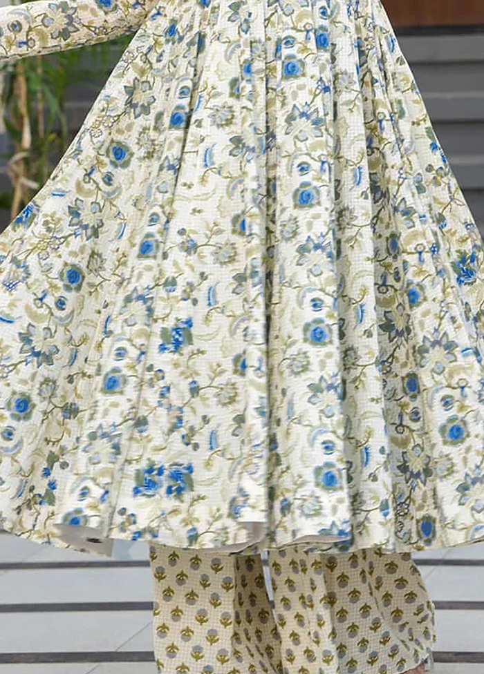 3 Pc Off White Readymade Silk Dupatta Suit Set - Image 3
