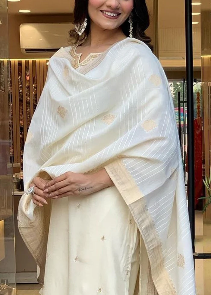 3 Pc Off White Readymade Viscose Dupatta Suit Set - Image 3