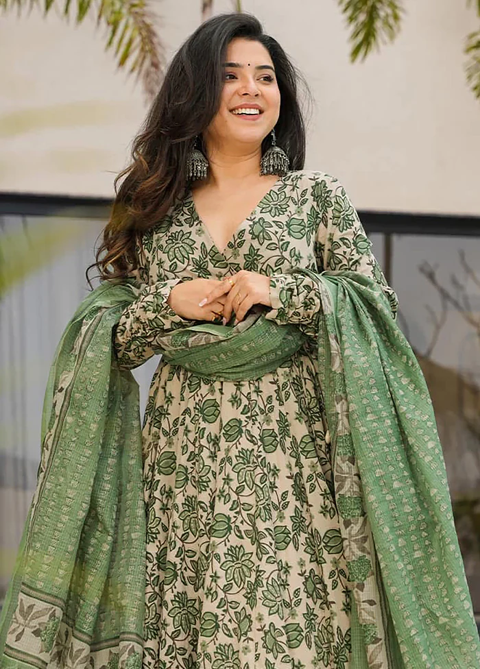 3 Pc Pista Green Readymade Cotton Dupatta Suit Set - Image 2