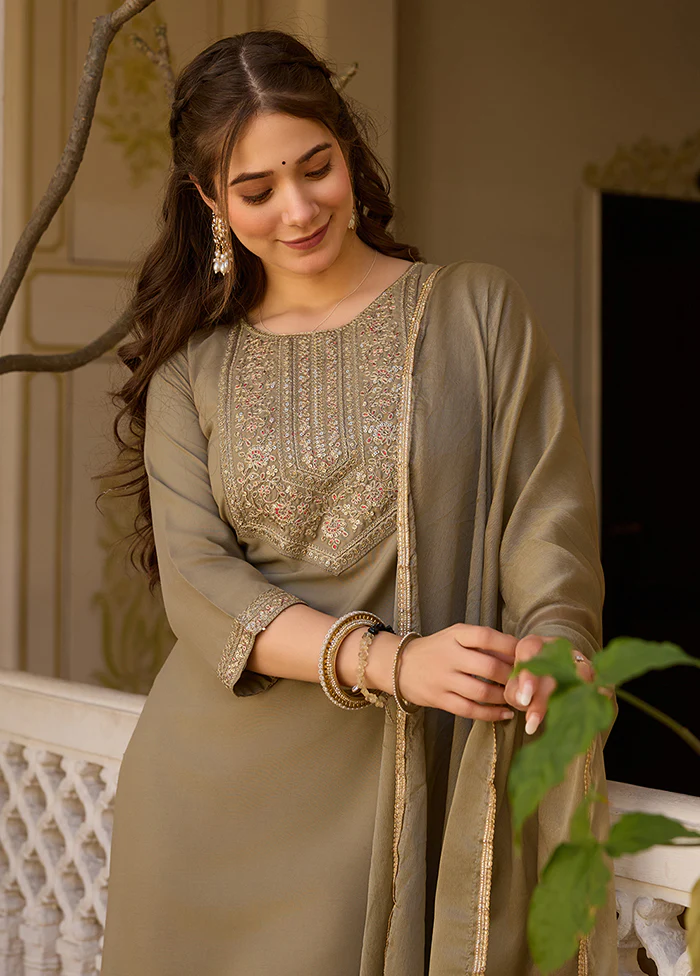 3 Pc Pista Green Readymade Rayon Dupatta Suit Set - Image 2