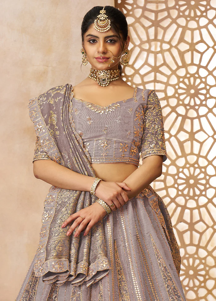 3 Pc Purple Net Semi Stitched Lehenga Set - Image 2