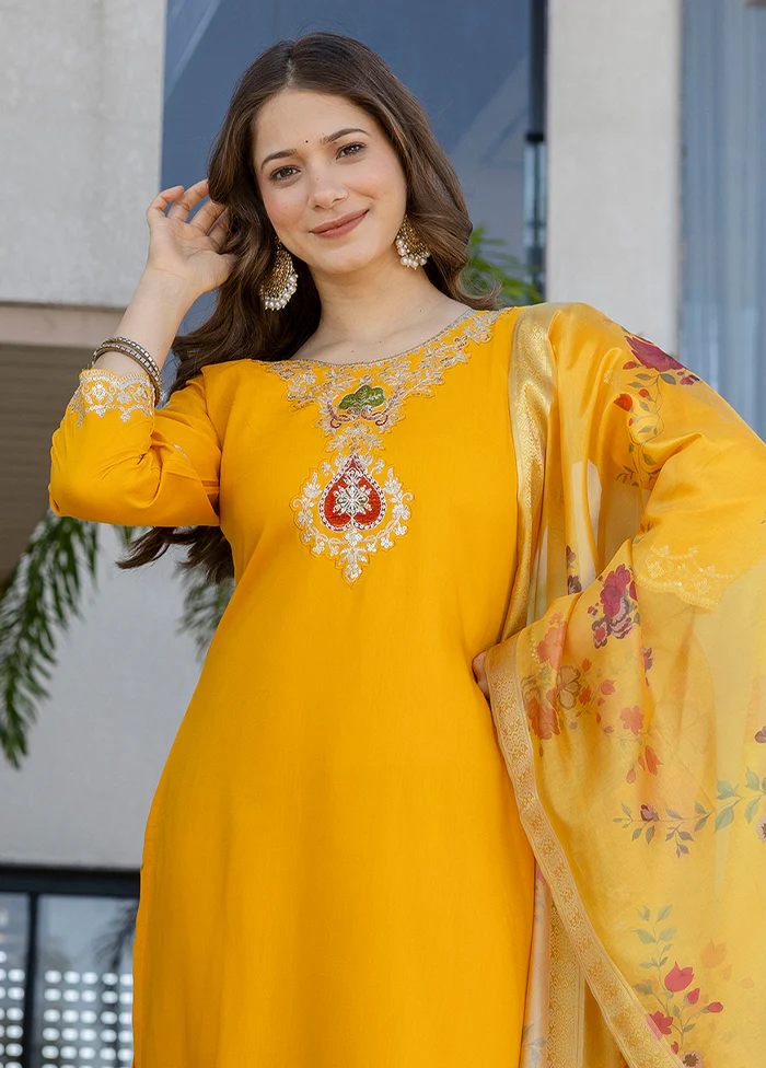 3 Pc Yellow Cotton Suit Set - Image 2