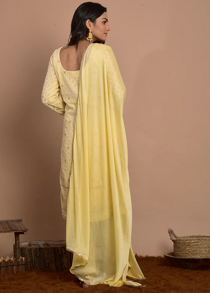 3 Pc Yellow Georgette Suit Set With Dupatta - Image 2