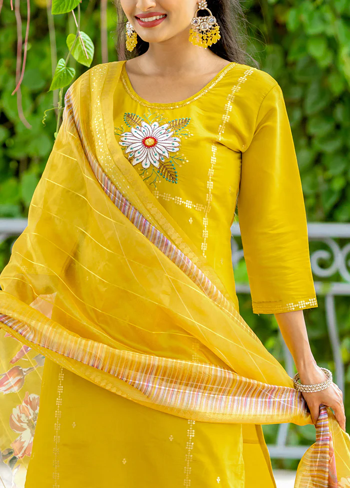 3 Pc Yellow Readymade Silk Suit Set - Image 3