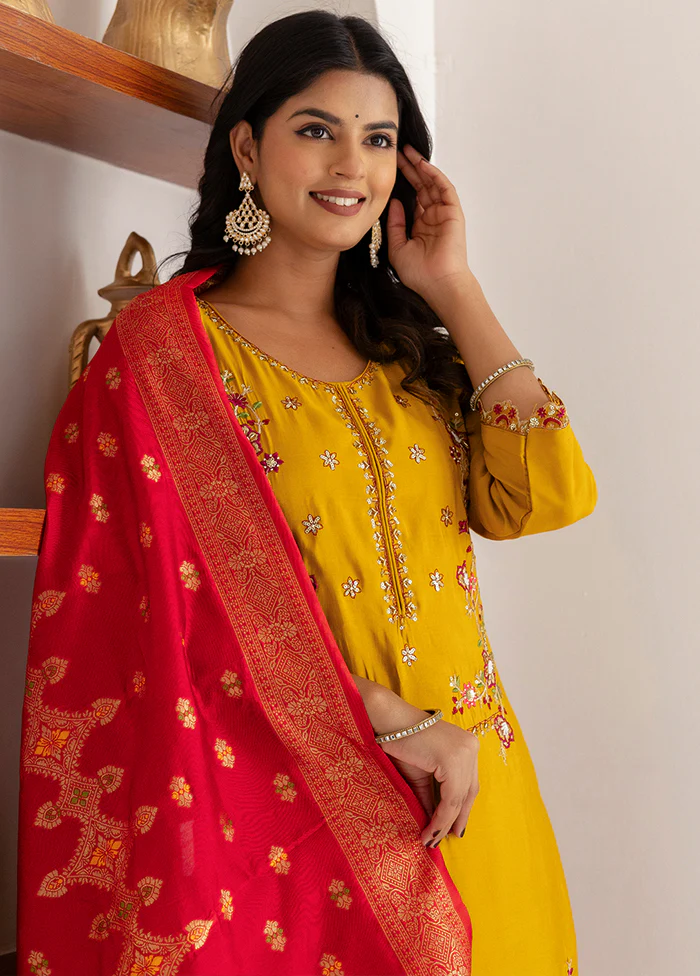 3 Pc Yellow Readymade Viscose Dupatta Suit Set - Image 2