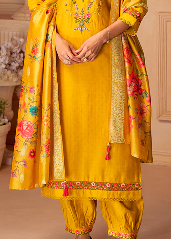 3 Pc Yellow Silk Suit Set - Image 3