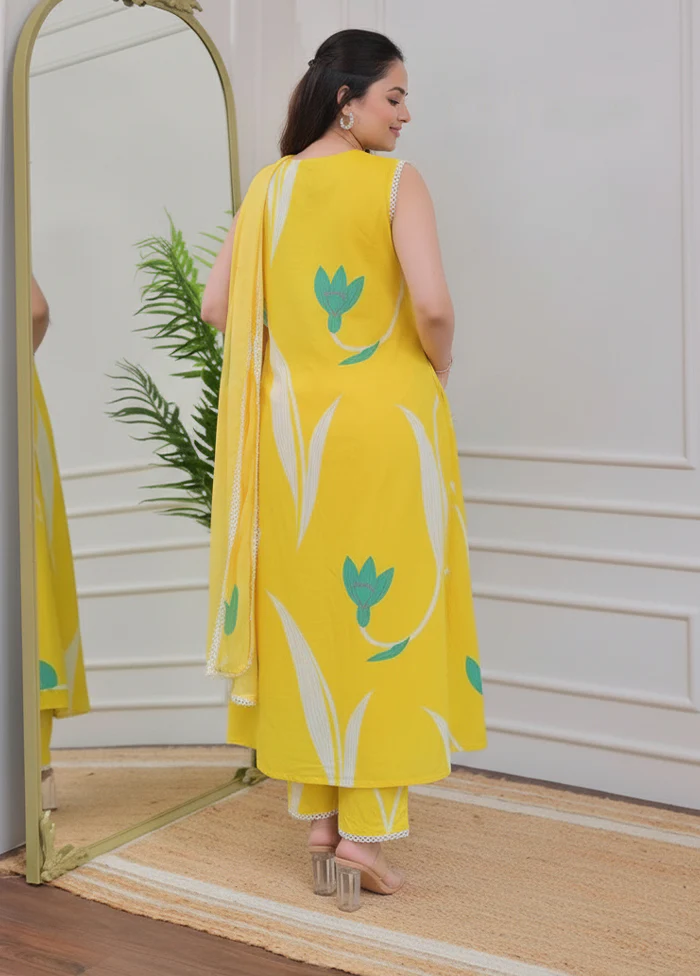 3 Pc Yellow Silk Suit Set - Image 3
