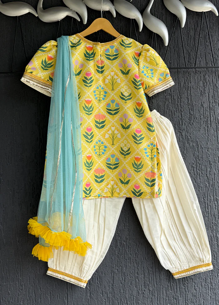 3 Pc Yellow Silk Suit Set - Image 3