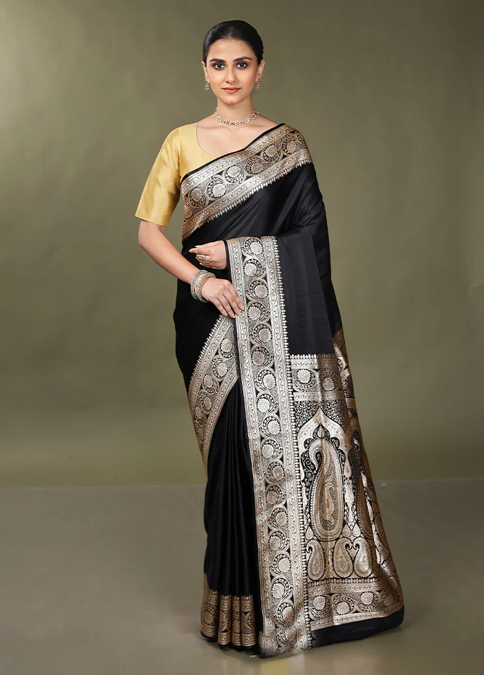 Black Banarasi Silk Saree With Blouse Piece - Image 2