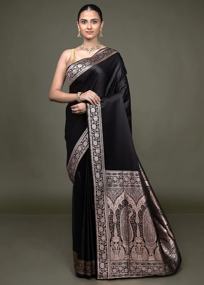 Black Banarasi Silk Saree With Blouse Piece - Image 2