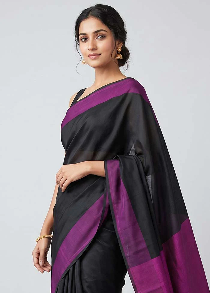 Black Banarasi Silk Saree With Blouse Piece - Image 2