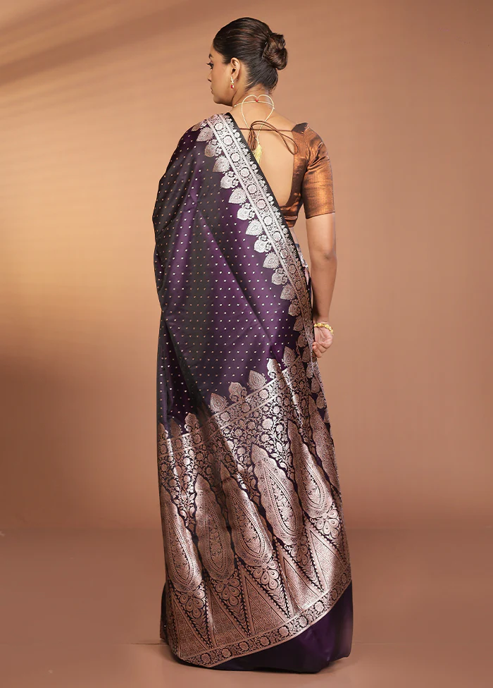 Black Banarasi Silk Saree With Blouse Piece - Image 3