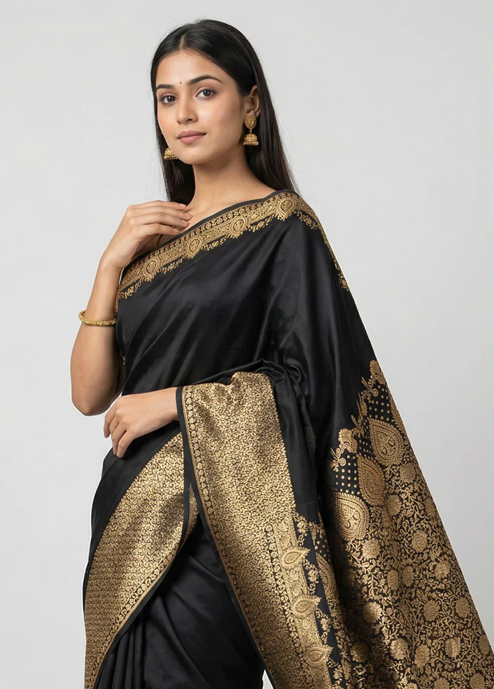 Black Banarasi Silk Saree With Blouse Piece - Image 2
