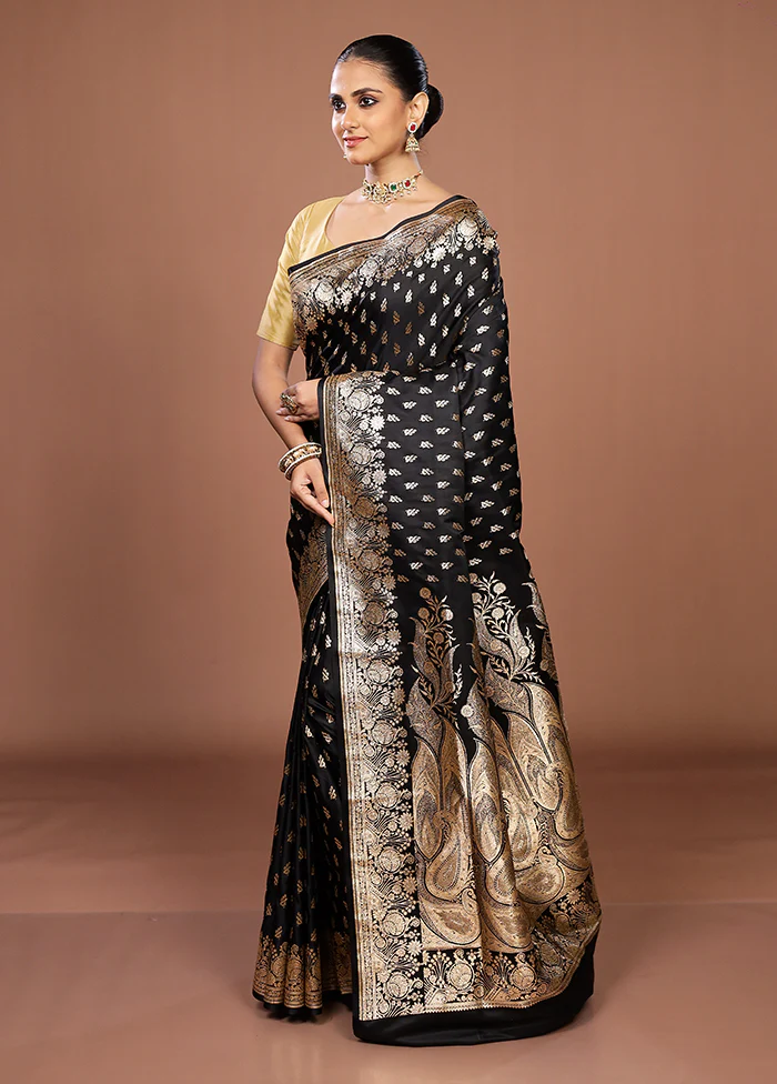 Black Banarasi Silk Saree With Blouse Piece - Image 4