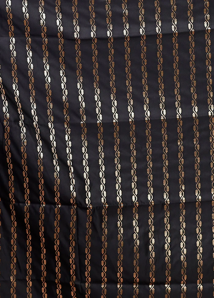 Black Banarasi Silk Saree With Blouse Piece - Image 5