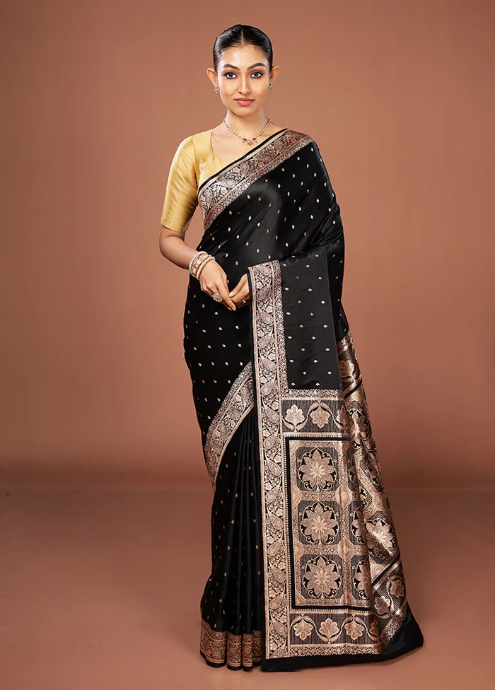 Black Banarasi Silk Saree With Blouse Piece - Image 2