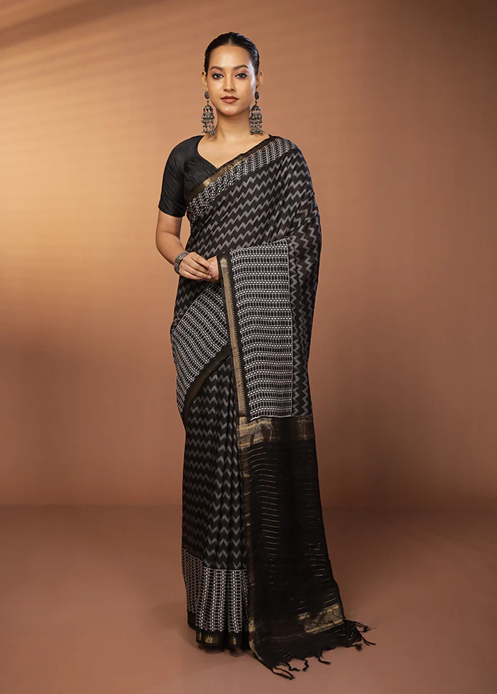 Black Chanderi Cotton Saree With Blouse Piece - Image 2