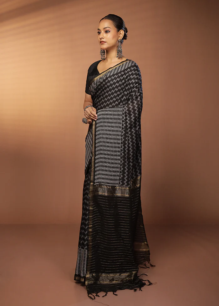 Black Chanderi Cotton Saree With Blouse Piece - Image 4