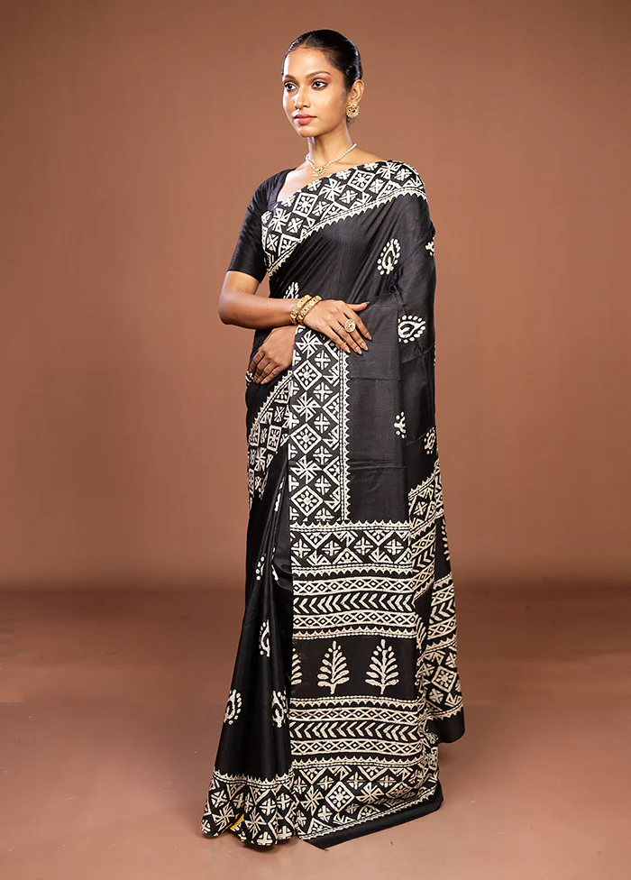 Black Chanderi Cotton Saree With Blouse Piece - Image 4