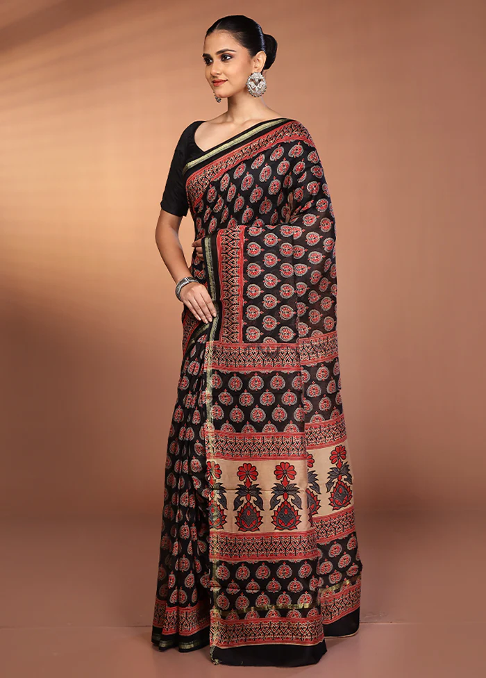 Black Chanderi Silk Saree With Blouse Piece - Image 4