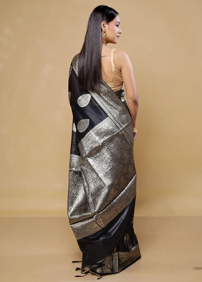 Black Cotton Saree With Blouse Piece - Image 3