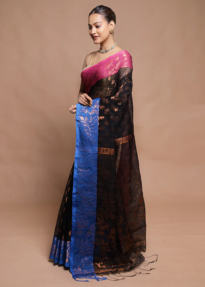 Black Cotton Saree With Blouse Piece - Image 4