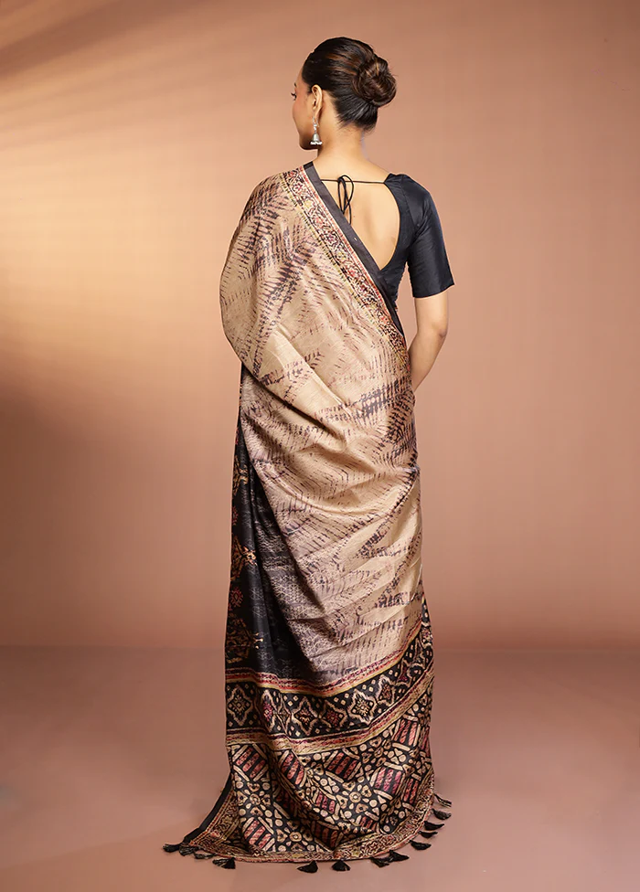 Black Dupion Silk Saree With Blouse Piece - Image 3