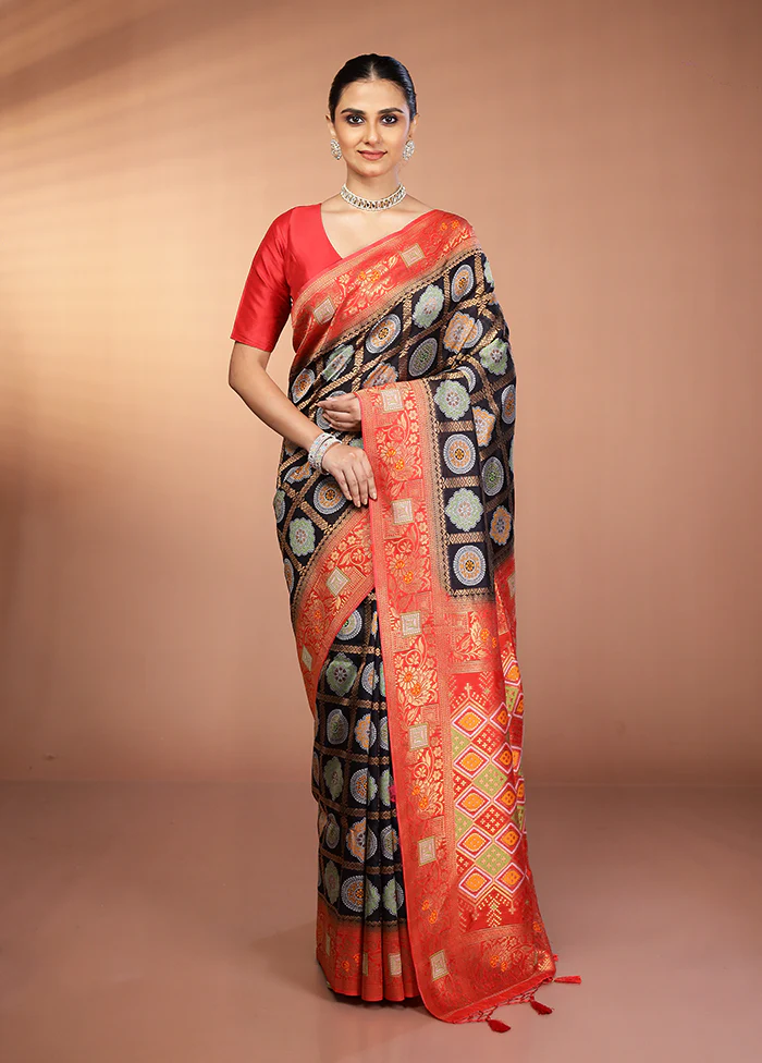 Black Dupion Silk Saree With Blouse Piece - Image 2